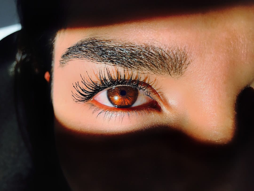 Luna Lash, Brows & Lashes